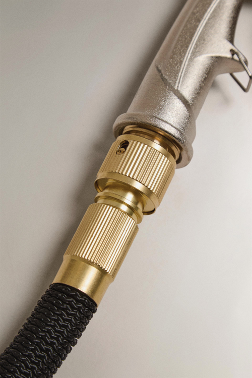 High Pressure Water Spray Gun Metal Brass Nozzle Garden Hose Pipe Lawn Car Wash Sprayer Sprinkler Car Wash Tool Water Guns XY002 Aôlives